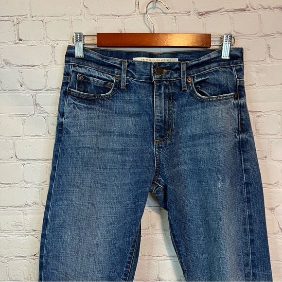 White Oak High Rise Dark Wash Straight Jeans size 25 - Picture 2 of 12